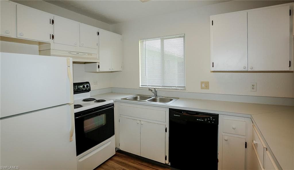 8061 Country RD 203-6