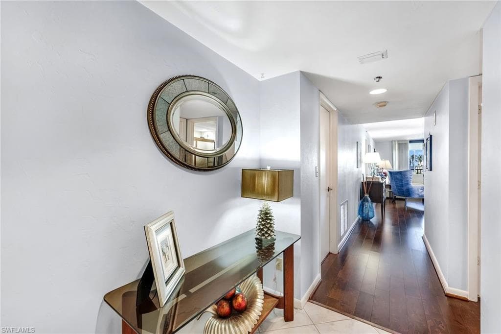 26235 Hickory BLVD 2C-4