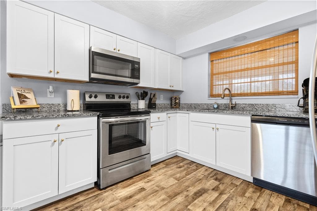 1930 Oakley AVE-5