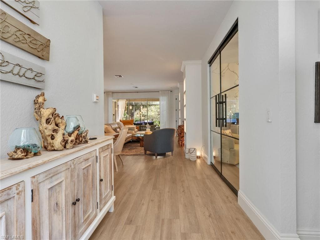 20504 Ardore LN-3