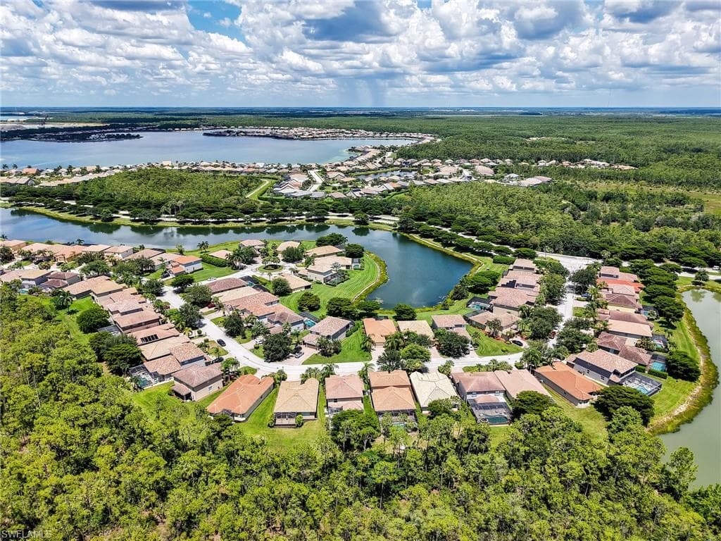20504 Ardore LN-32