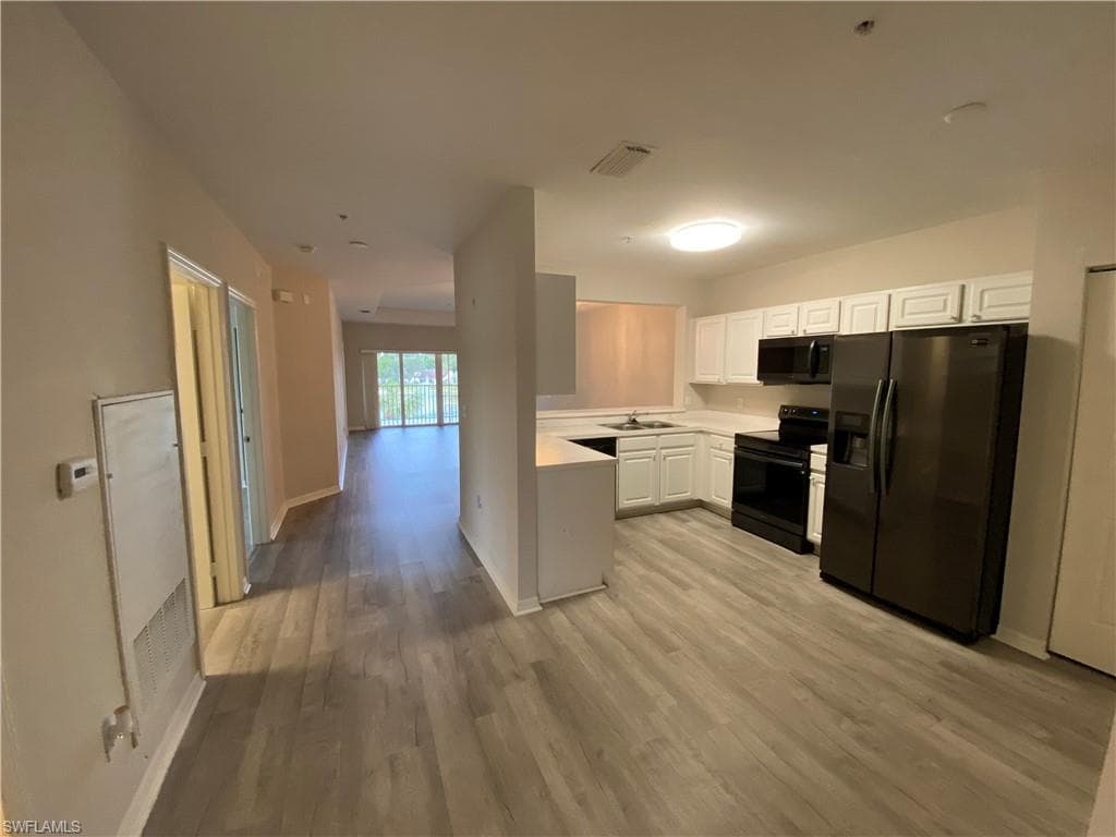 10010 Maddox LN 315-17