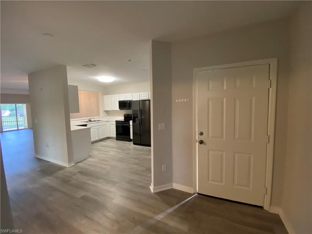 10010 Maddox LN 315-18