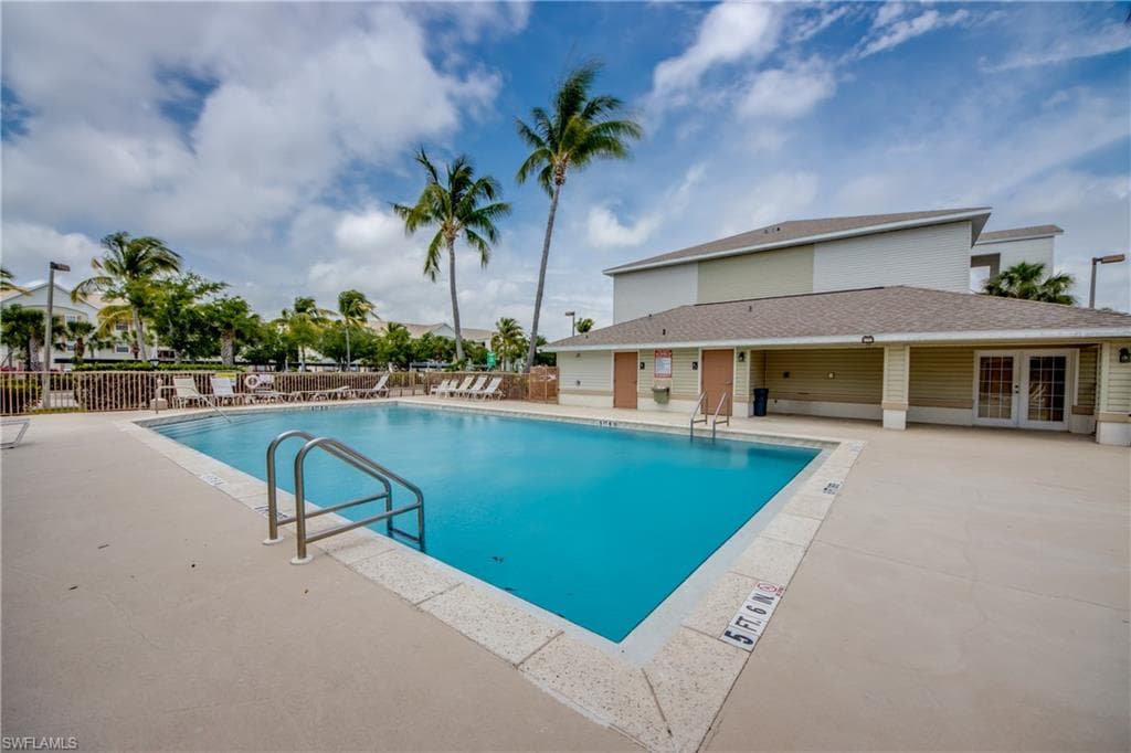 1761 Four Mile Cove PKWY 513-40