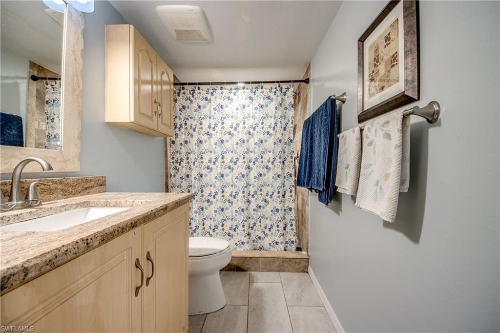 1761 Four Mile Cove PKWY 513-35