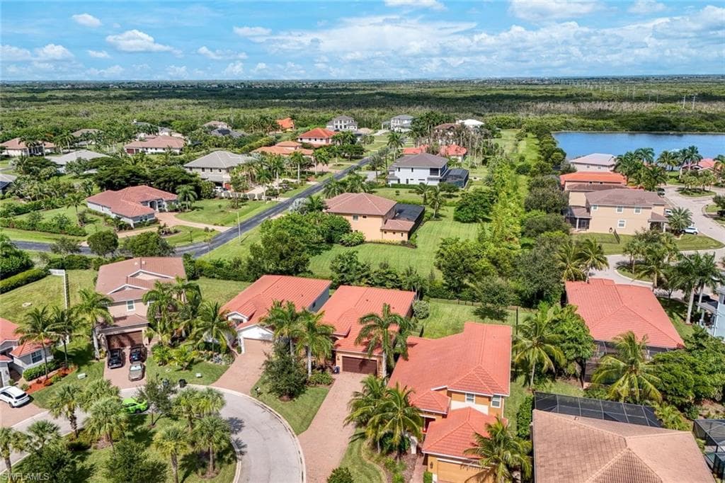 8554 Banyan Bay BLVD-36