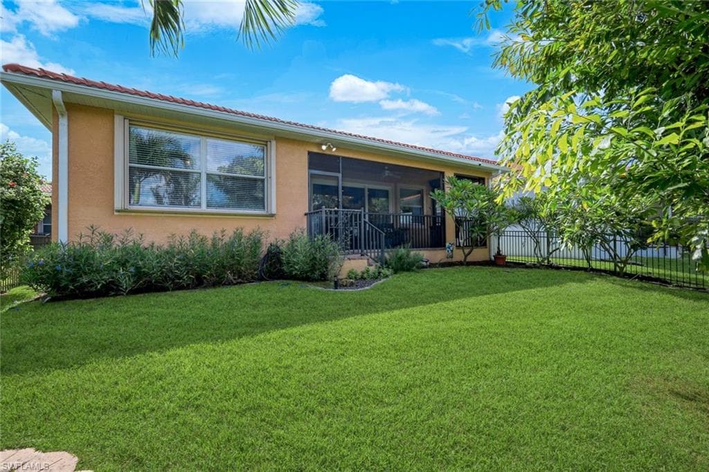 8554 Banyan Bay BLVD-29