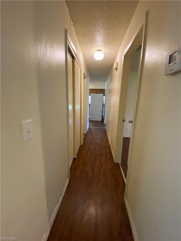7906 Suncoast DR-7