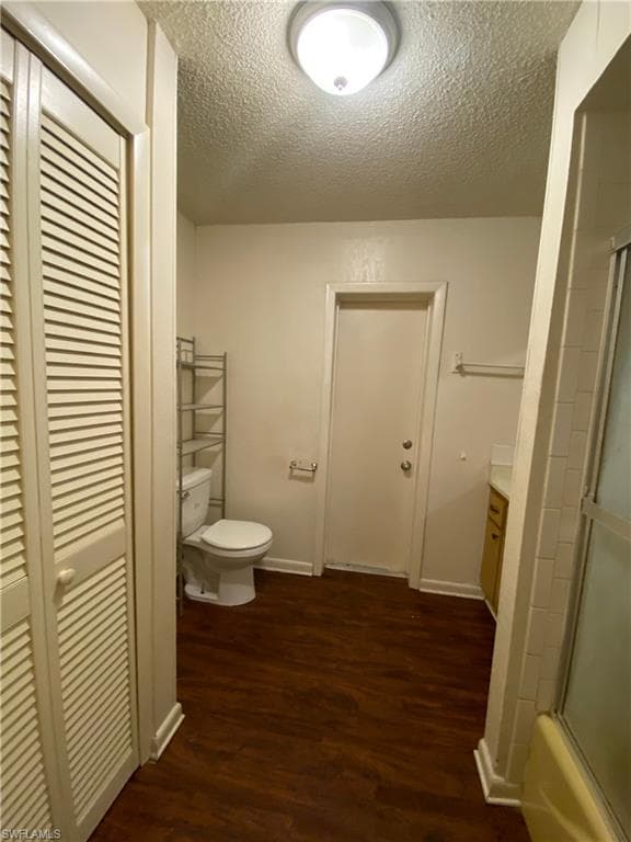 7906 Suncoast DR-11