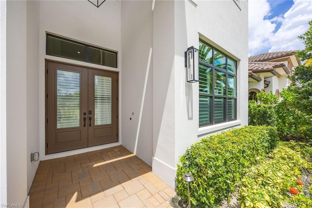 2935 Coco Lakes DR-3