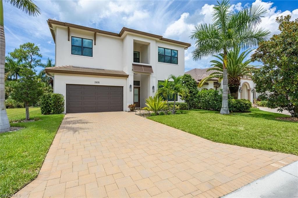 2935 Coco Lakes DR-1