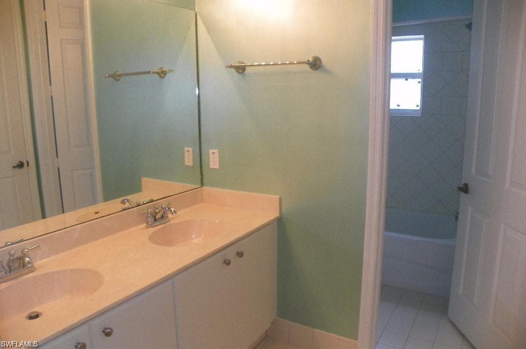 1400 Mariposa CIR 104-13