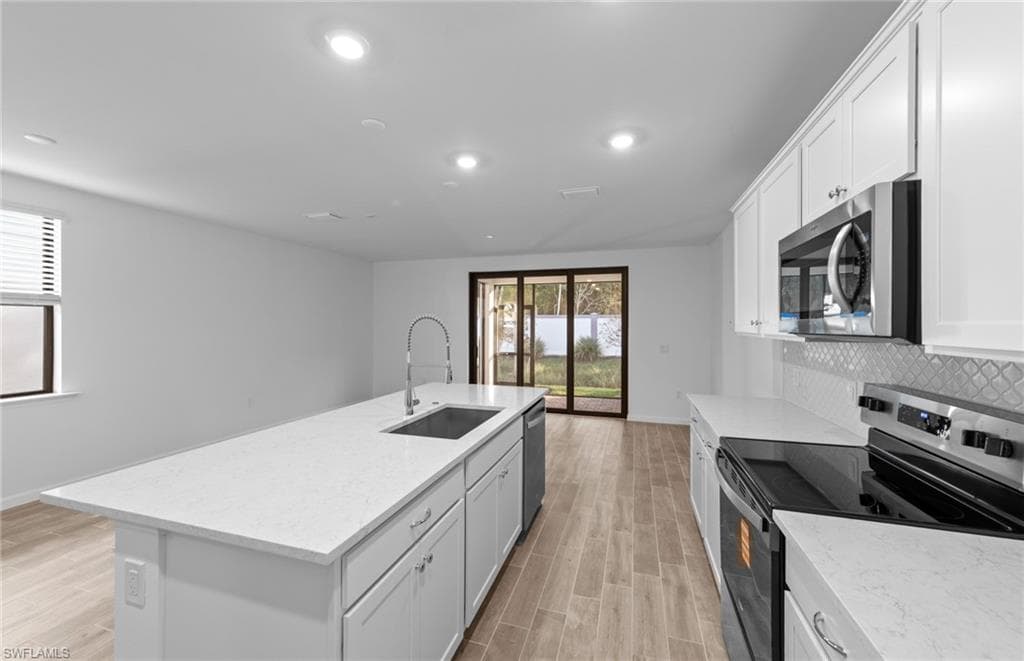 27832 Solis Grande DR-14