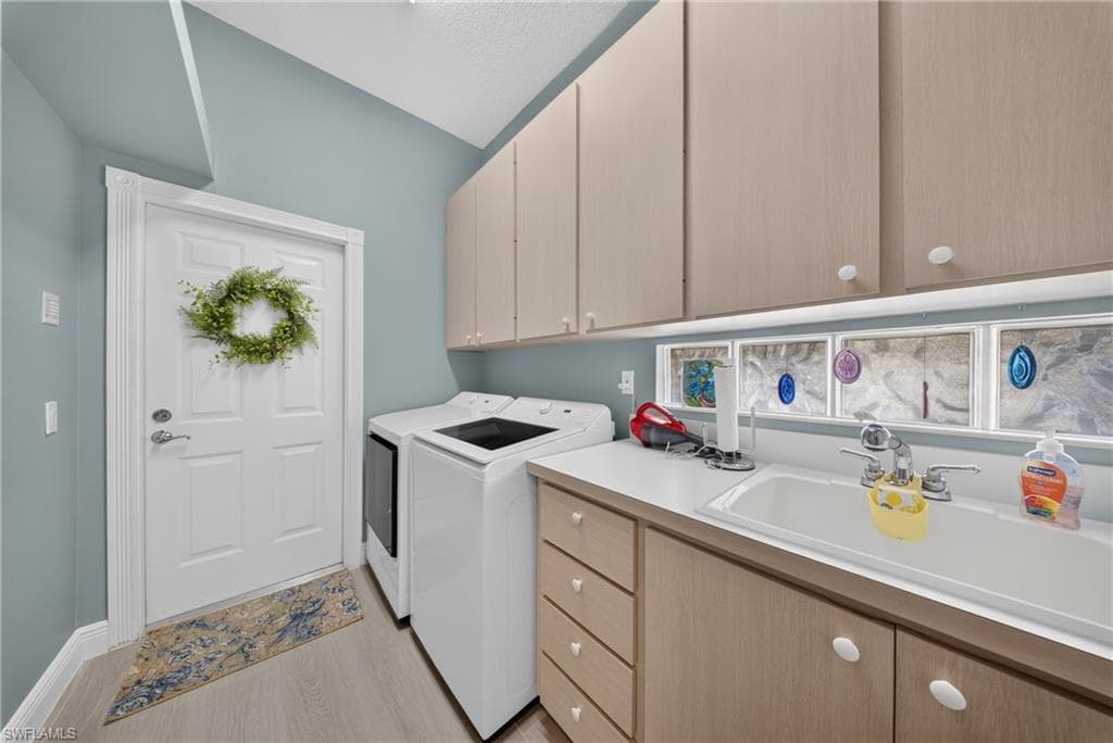3204 Benicia CT-12