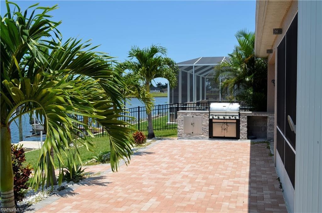 1702 Emerald Cove DR-16