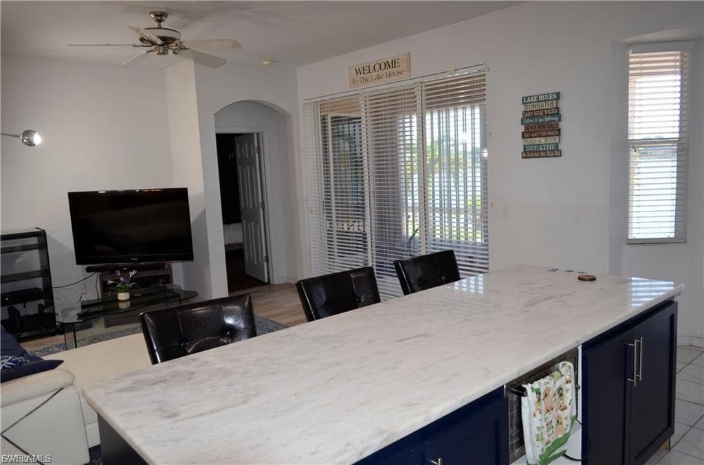 1702 Emerald Cove DR-4