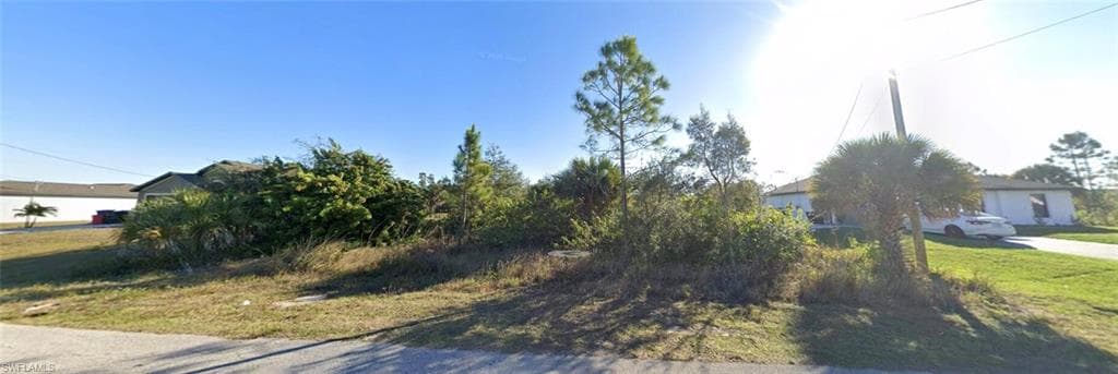847 Youngreen DR-1