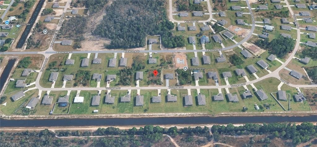 847 Youngreen DR-5