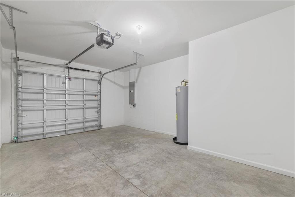 1533 Lake Jessup CIR-23