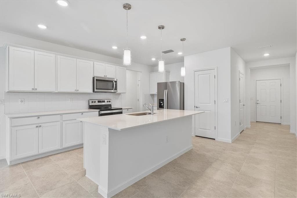 1533 Lake Jessup CIR-10