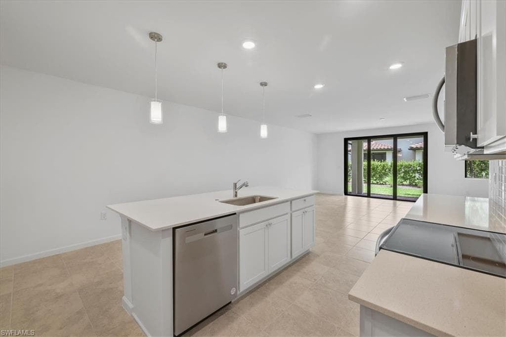 1533 Lake Jessup CIR-14