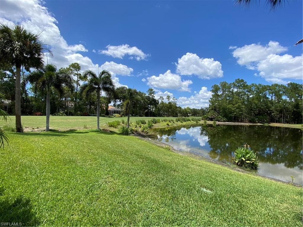 8285 Gleneagle WAY-23