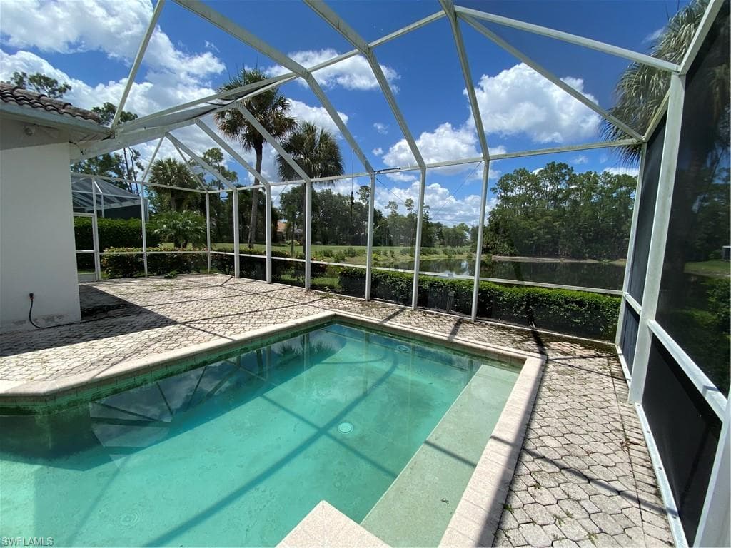 8285 Gleneagle WAY-16