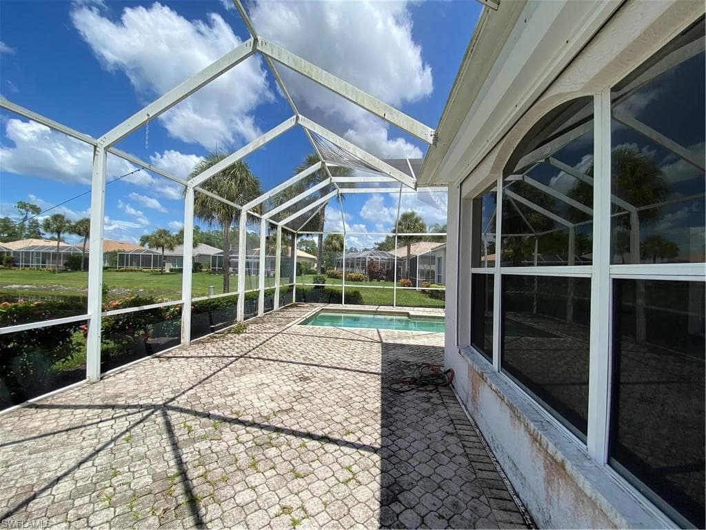8285 Gleneagle WAY-15