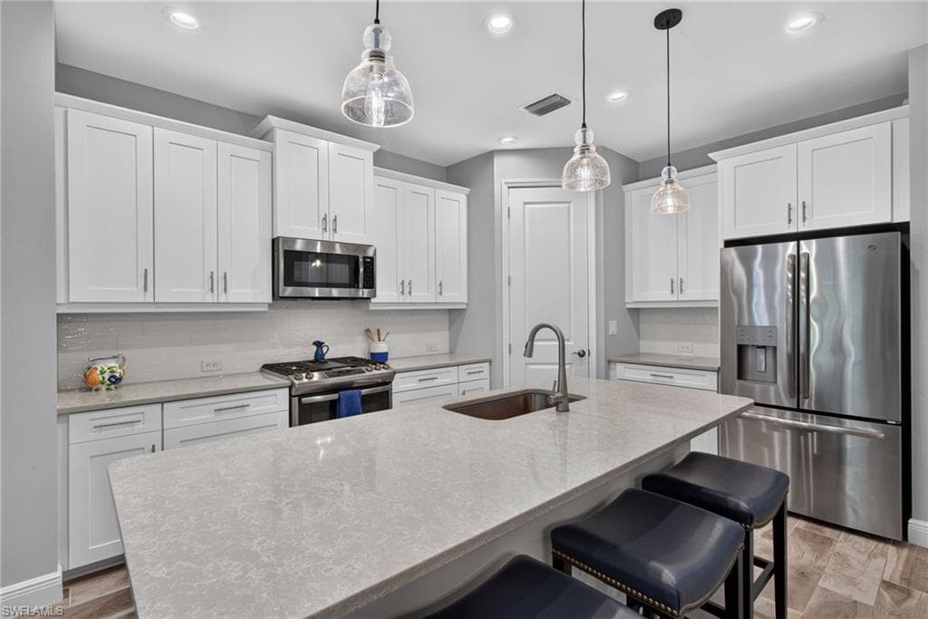 2183 Marquesa CIR-10