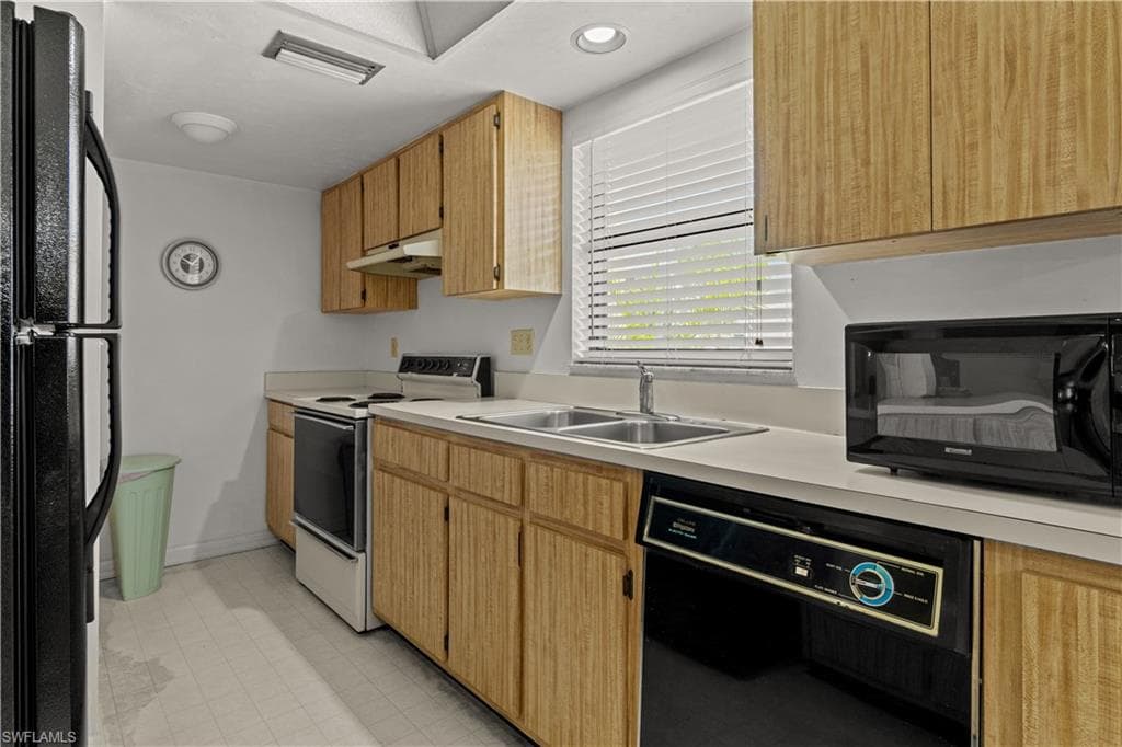 1113 Cape Coral PKWY W 103-7