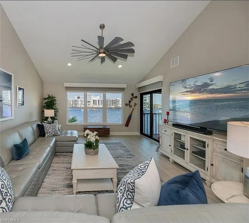 5109 Sunnybrook CT 12-27