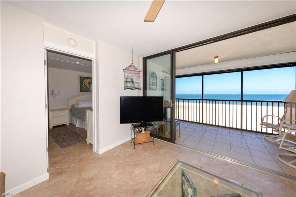 6400 Estero BLVD 603-16