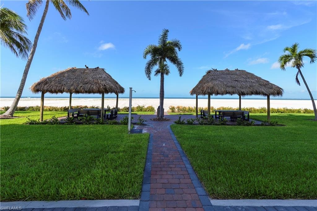 6400 Estero BLVD 603-22