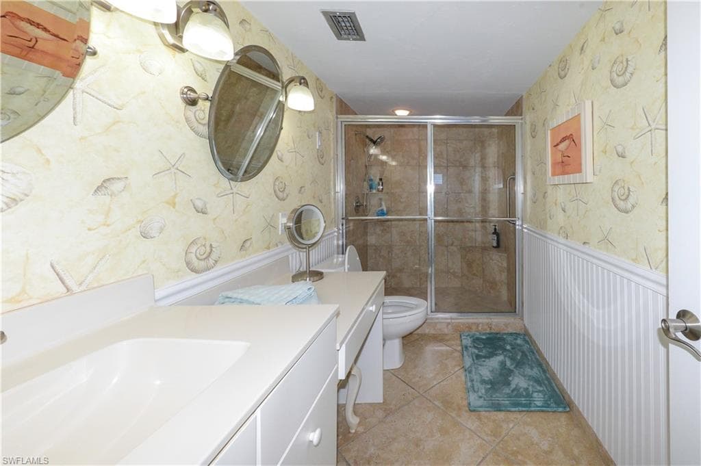 6400 Estero BLVD 603-36