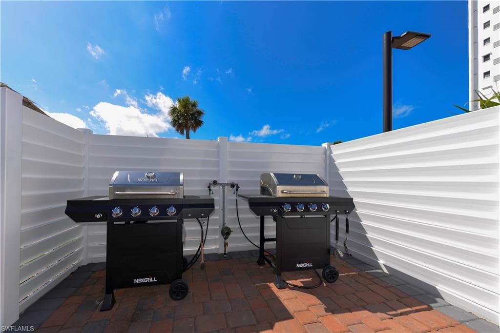 6400 Estero BLVD 603-5