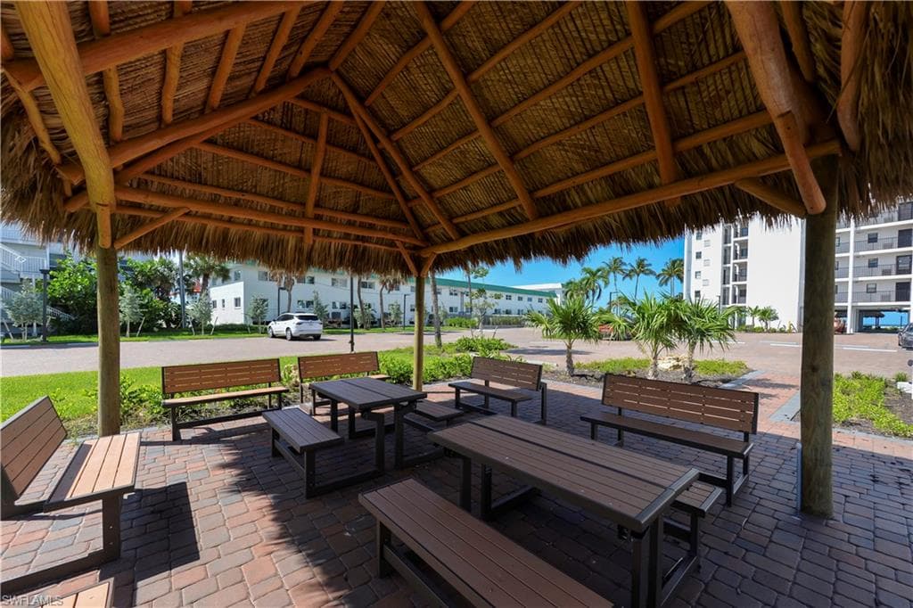 6400 Estero BLVD 603-4