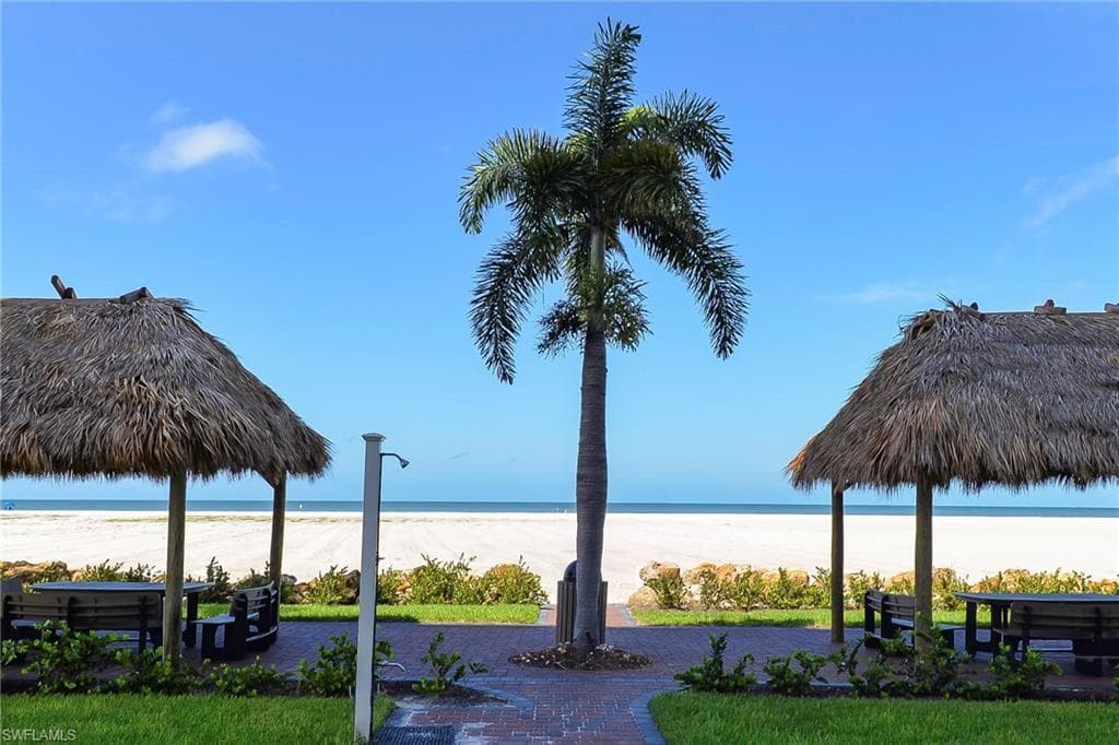 6400 Estero BLVD 603-21